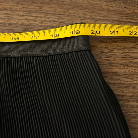 ❤️ INC International Concepts Charcoal Pleated Midi Skirt 2X NWT - Picture 7 of 10